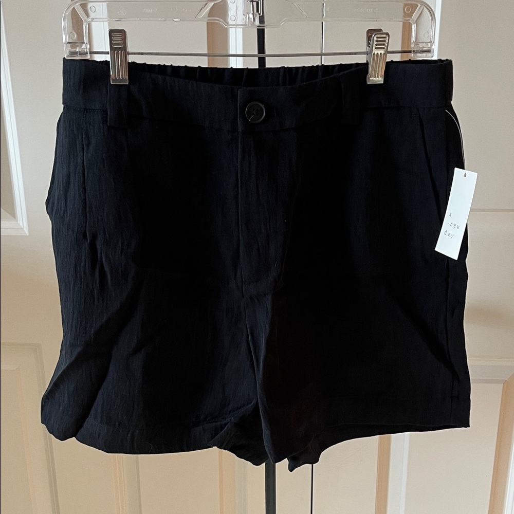 a new day NWT Black Women's Casual Shorts